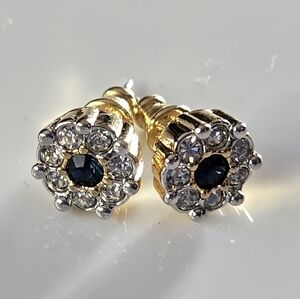 NWT💫D'Orlan Bijoux Goldtone Rhinestone Stud Earrings